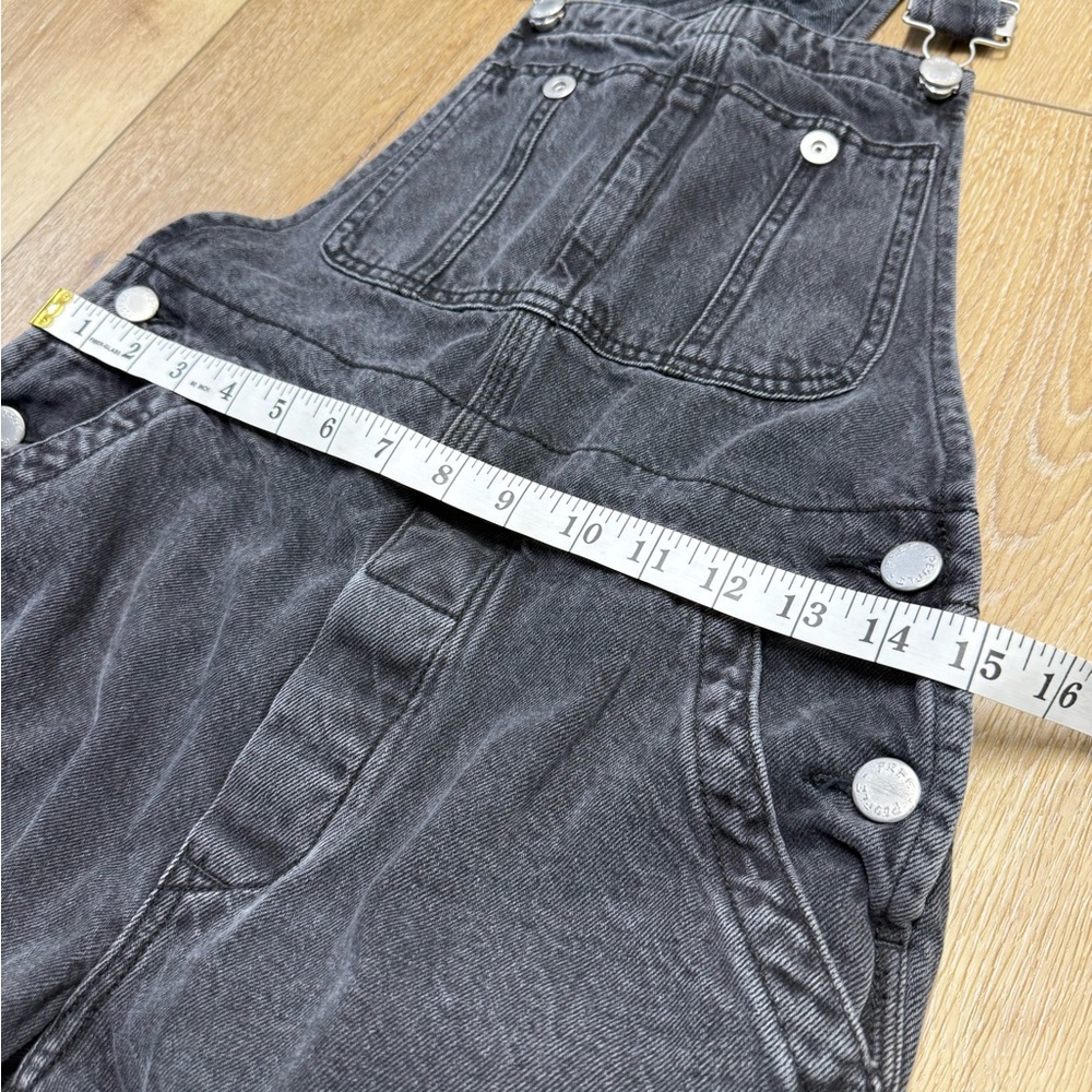We The Free Free People Black Wash Denim Overalls Boho Women’s Size 24 - Picture 8 of 9
